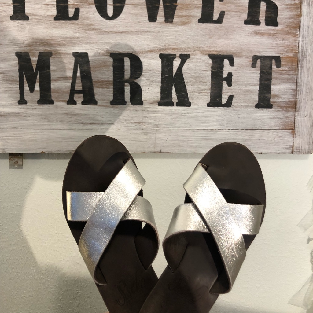Sseko Brand Leather Hand Made Fair Trade Sandals